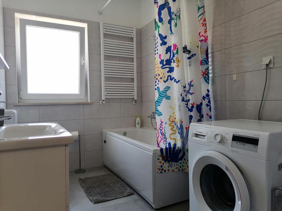 Holiday Apartment Dunja プーラ エクステリア 写真