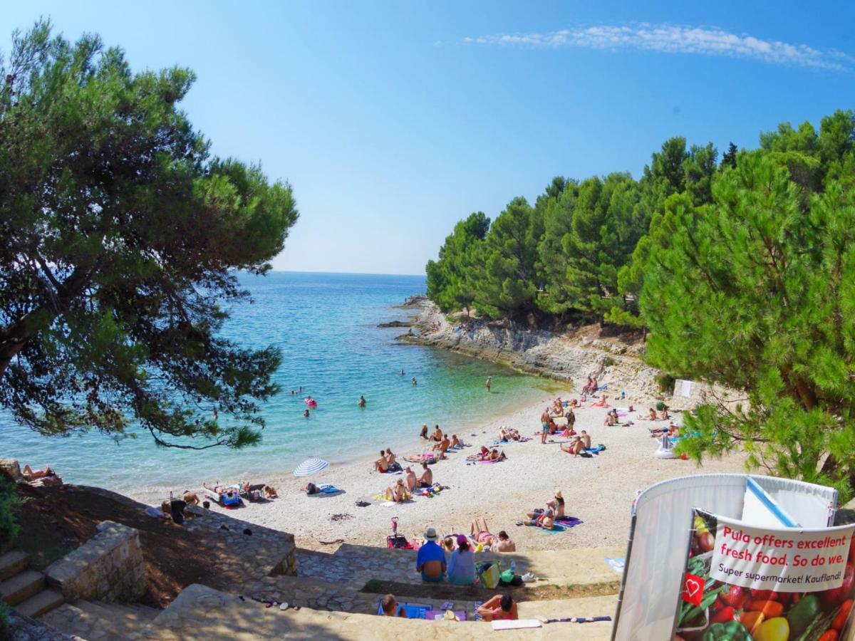 Holiday Apartment Dunja プーラ エクステリア 写真