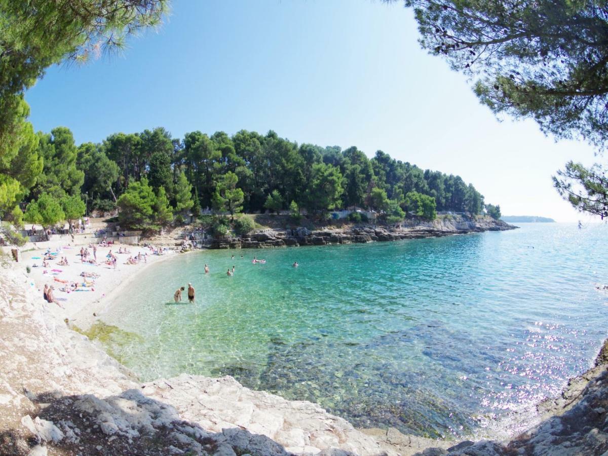 Holiday Apartment Dunja プーラ エクステリア 写真
